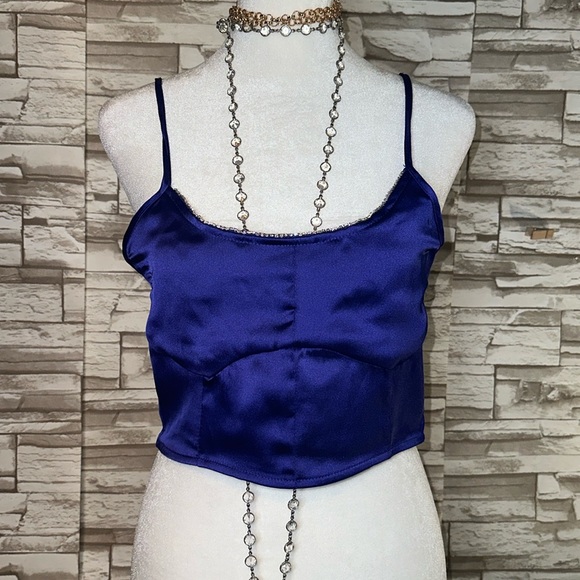 House of Harlow 1960 Tops - HOUSE OF HARLOW 1960 Medium rhinestone smocked back cropped top